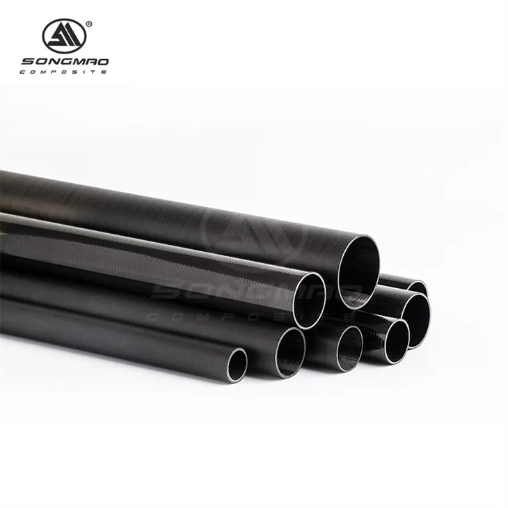 Carbon fibre pipe